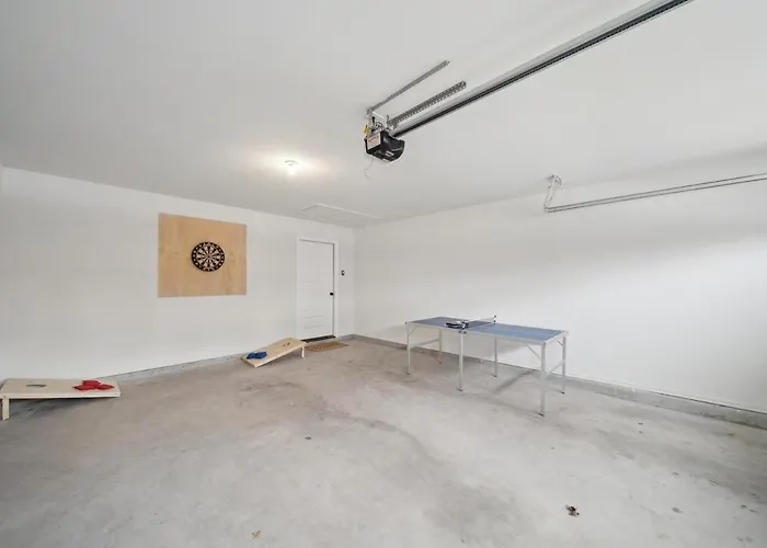 Apartment Spacious 4br With Fire Pit Games Midtown Near Tu