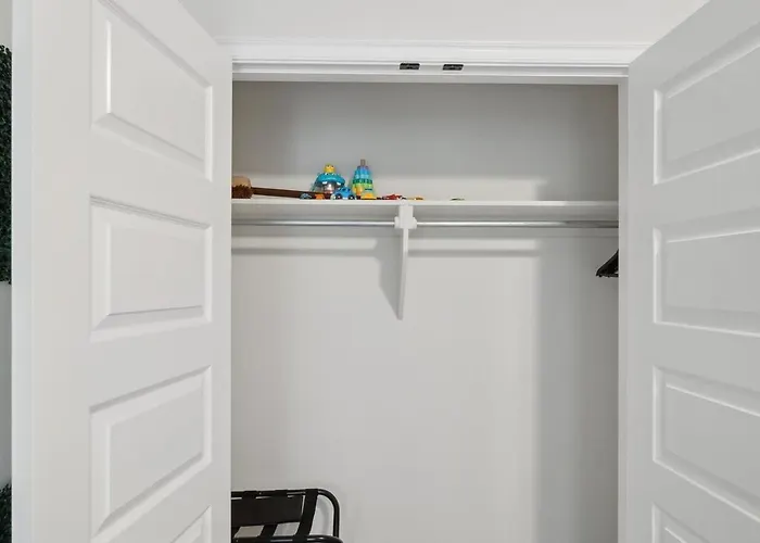 Spacious 4br With Fire Pit Games Midtown Near Tu *
